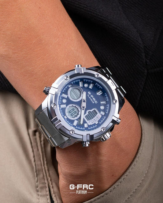 Gray helmet for bikers